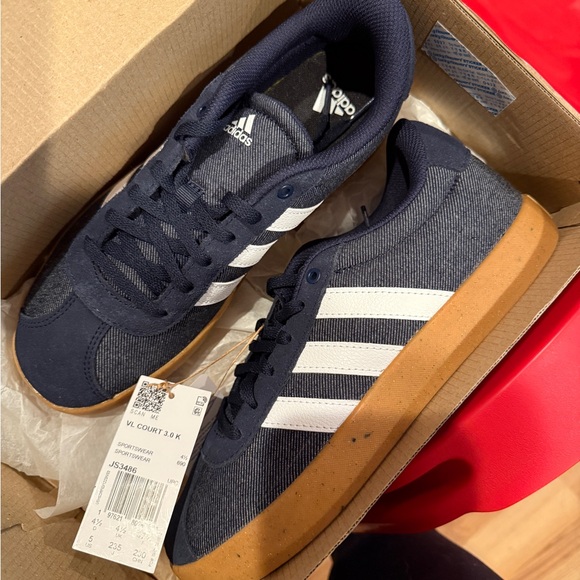 Adidas VL Court 3.0 K Navy and White Shoes - Picture 1 of 5